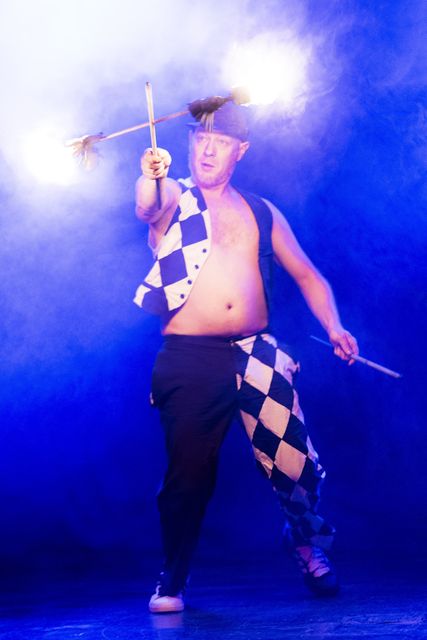 Mouse, fire performance at Dante's Sinferno — frame 18