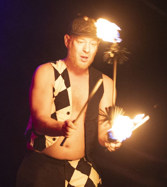 Mouse, fire performance at Dante's Sinferno — frame 36
