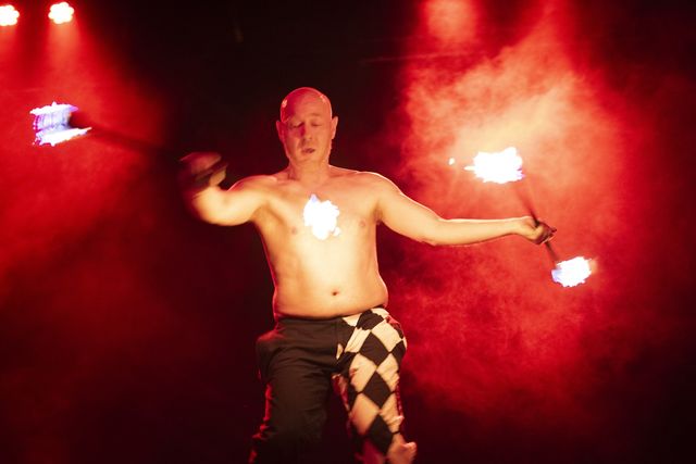 Mouse, fire performance at Dante's Sinferno — frame 47